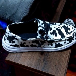 Cute cowprint knock off hey dudes